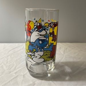 Vintage 1983 Hardee’s Handy Smurf Glass by Peyo